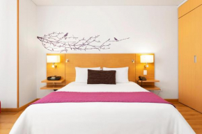 Гостиница Hotel bh Parque 93  Богота